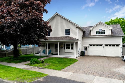 101 Parrott Street, South Portland, ME, 04106 | Card Image