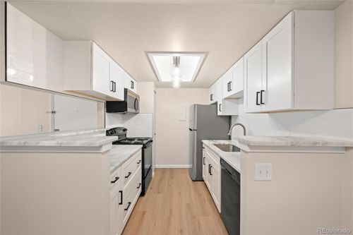 unit-a-1792 S Pitkin Cir, Aurora, CO, 80017-4282 | Card Image