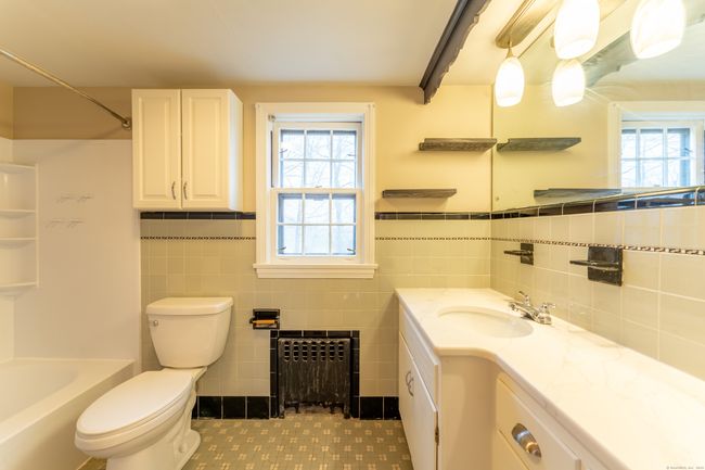 35 Swamp Rd, House other with 3 bedrooms, 2 bathrooms and null parking in Coventry CT | Image 13