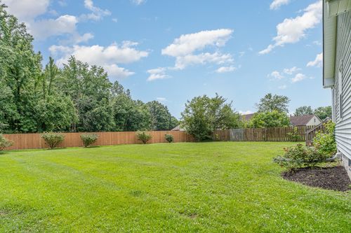 2035 Waterford Dr, Old Hickory, TN, 37138-2845 | Card Image