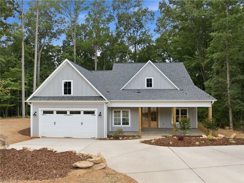 2646 Johns Ridge Dr, Asheboro, NC, 27205-9629 | Card Image