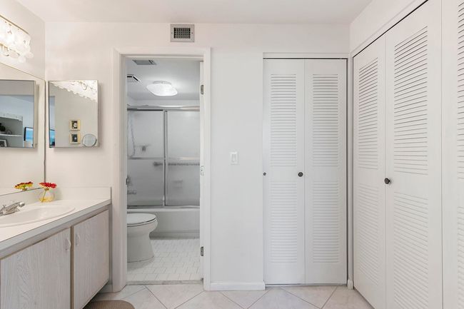 APT-1208 - 440 Seaview Ct, Condo with 2 bedrooms, 2 bathrooms and null parking in MARCO ISLAND FL | Image 26