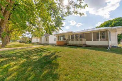 1212 Doreen Avenue, House other with 3 bedrooms, 1 bathrooms and null parking in Waterloo IA | Image 2