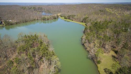 8 Long Mountain Trl, McMinnville, TN, 37110-8617 | Card Image
