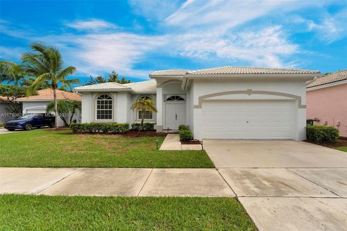 2625 Se 5th Ct, HOMESTEAD, FL, 33033-5287 | Card Image