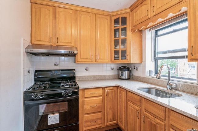 110-14 Horace Harding Expy, Home with 4 bedrooms, 2 bathrooms and null parking in Forest Hills NY | Image 6