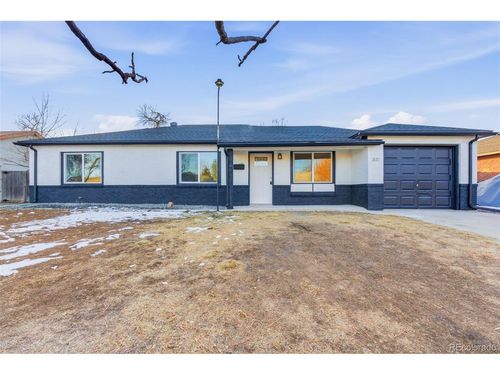 821 Salem St, Aurora, CO, 80011 | Card Image