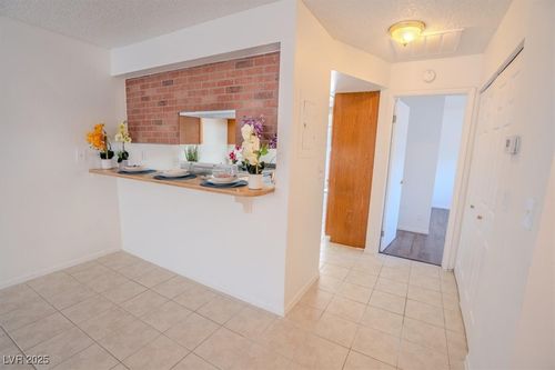 a-232 N Bruce St, Las Vegas, NV, 89101-4704 | Card Image
