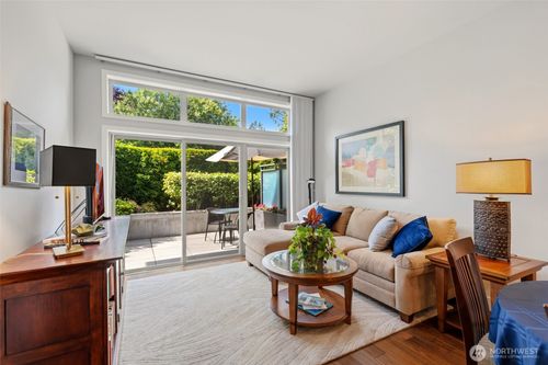 424-50 Pine St, Edmonds, WA, 98020-4205 | Card Image
