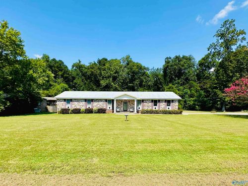 2118 Broughton Spring Rd, Southside, AL, 35907-5310 | Card Image