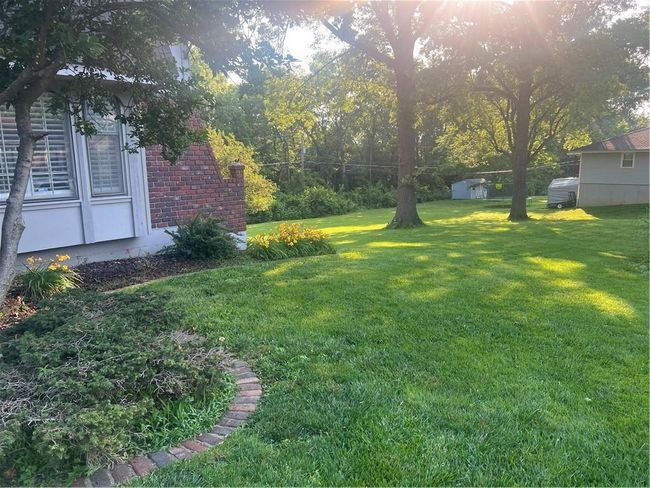 2004 Thunderbird Dr, House other with 4 bedrooms, 4 bathrooms and null parking in Harrisonville MO | Image 48