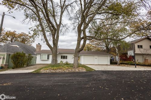 3646 240th St, Clear Lake, IA, 50428-8849 | Card Image