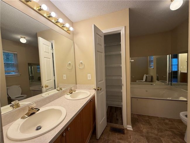 296 Hayes Trce, House other with 4 bedrooms, 2 bathrooms and null parking in Hiram GA | Image 11