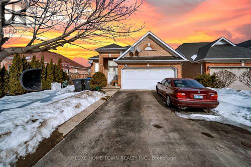 235 Van Kirk Dr, Brampton, ON, L7A1M2 | Card Image