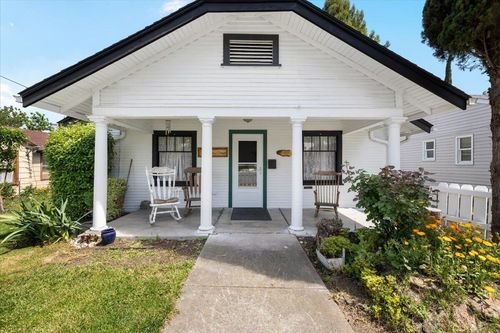 512 Boardman St, Medford, OR, 97501-5726 | Card Image