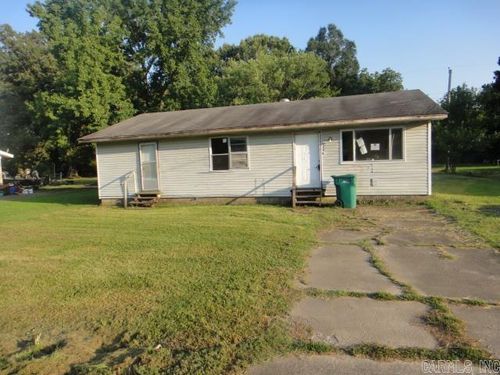 146 May St, Bald Knob, AR, 72010-3700 | Card Image