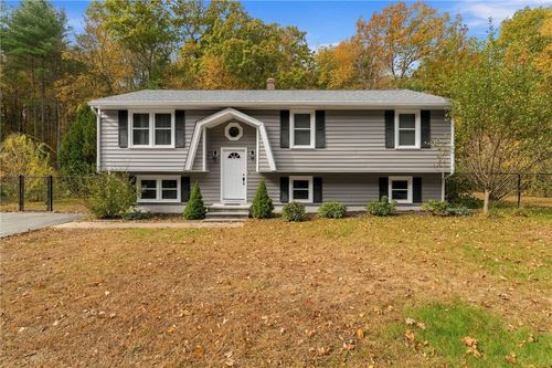 77 Evergreen Rd, Chepachet, RI, 02814-2015 | Card Image