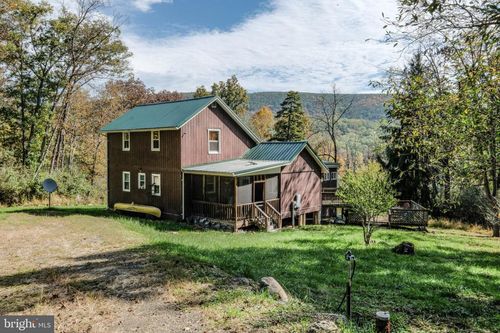 790 Warden Lake A B Dr, WARDENSVILLE, WV, 26851-8178 | Card Image