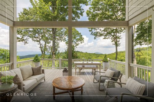 185 Glenridge Rd, Glenville, NC, 28736-8379 | Card Image