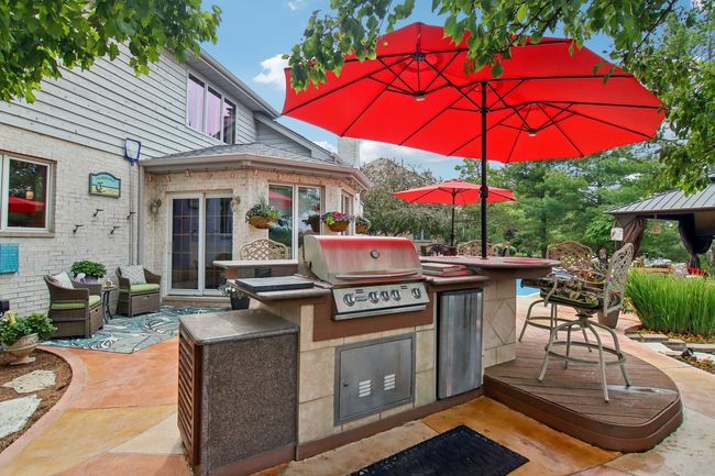22454 Hinspeter Dr, House other with 4 bedrooms, 4 bathrooms and 3 parking in Frankfort IL | Image 50
