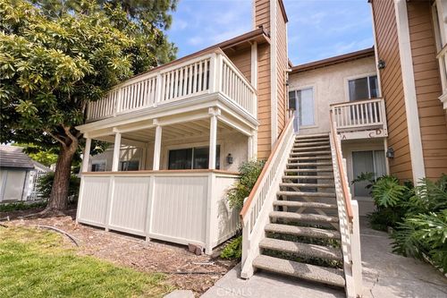 a-2456 Pleasant Way, Thousand Oaks, CA, 91362-3266 | Card Image