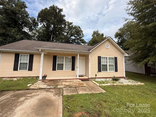 6515 Lynmont Dr, Charlotte, NC, 28212-5868 | Card Image