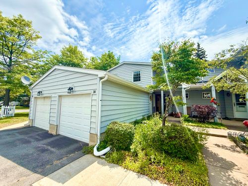 38 Maryland Rd, Plattsburgh, NY, 12903-4201 | Card Image