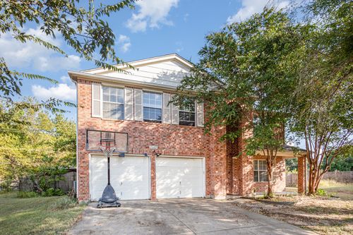 1642 Auburn Way, Glenn Heights, TX, 75154-8265 | Card Image