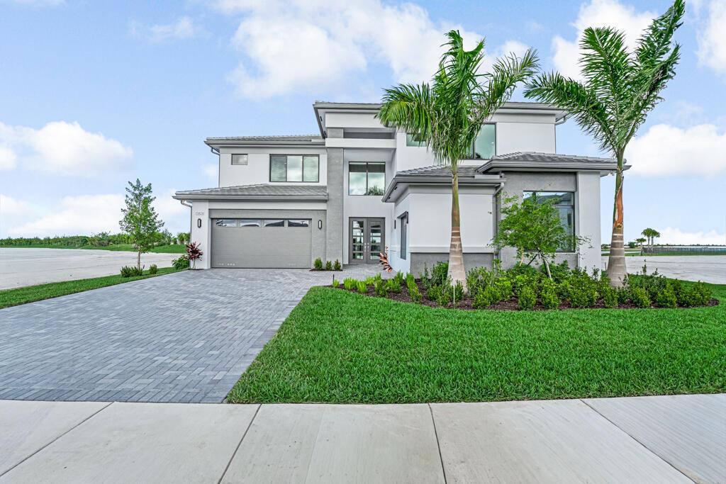 Residential in Palm Beach Gardens