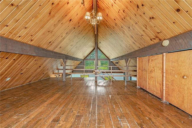 320 Spruce St, House other with 2 bedrooms, 1 bathrooms and 2 parking in Donegal PA | Image 16