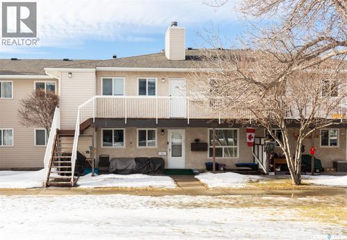 312-67 Wood Lily Dr, Moose Jaw, SK, S6J1G6 | Card Image