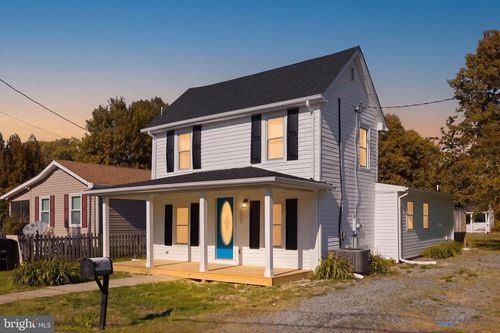 212 Bancroft Ave, COLONIAL BEACH, VA, 22443-2502 | Card Image