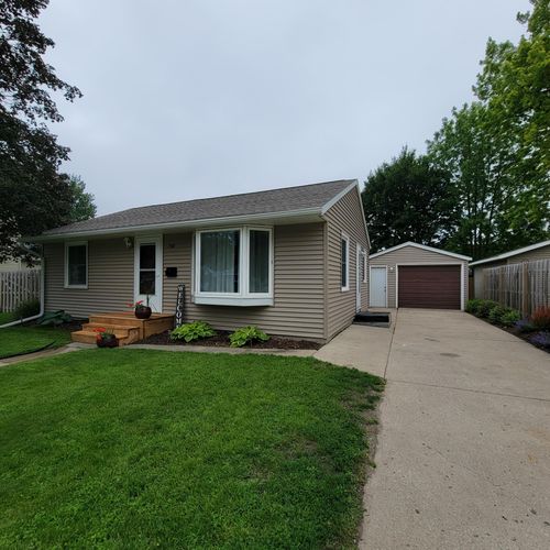 700 Augusta Ave, Willmar, MN, 56201-4660 | Card Image