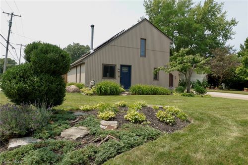788 Idlewood Avenue, Sheffield Lake, OH, 44054 | Card Image