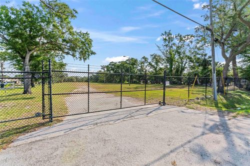 13025 Memorial Hwy, TAMPA, FL, 33635-9670 | Card Image