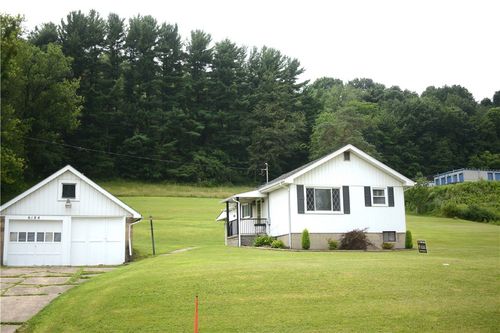 6184 Leechburg Rd, Leechburg, PA, 15656-8552 | Card Image
