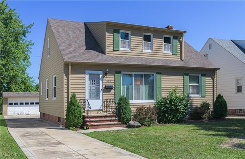 31931 Dickerson Rd, Willowick, OH, 44095-3829 | Card Image
