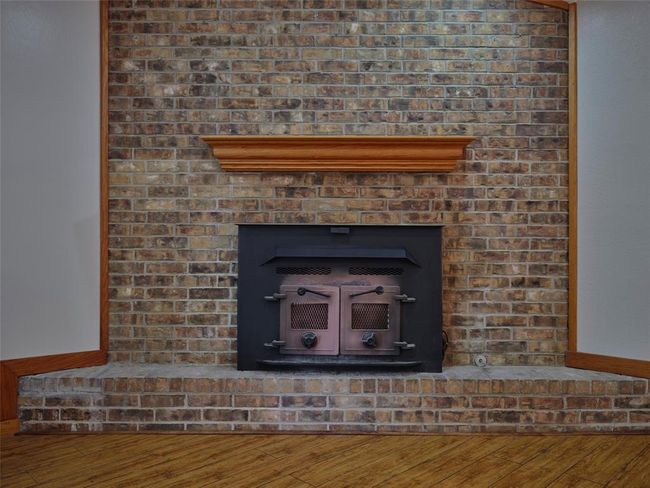 12021 Fm 1994 Rd, House other with 4 bedrooms, 3 bathrooms and 4 parking in Guy TX | Image 10