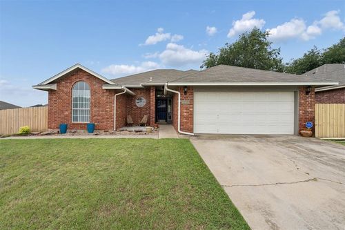 1106 Parkview Cir, Purcell, OK, 73080-8325 | Card Image