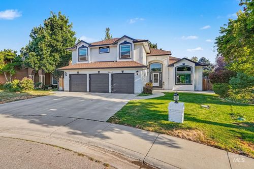 9848 W Gurdon Ct, Boise, ID, 83704-4080 | Card Image