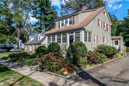 11 Garfield Ave, North Haven, CT, 06473-4405 | Card Image