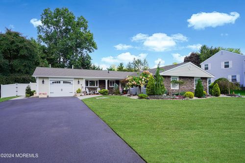 18 Chamber Lane, Manalapan, NJ, 07726 | Card Image