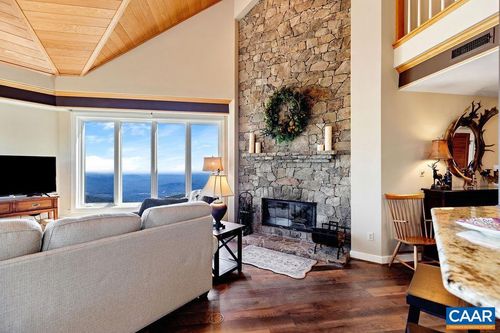 1818 High Ridge Ct, WINTERGREEN RESORT, VA, 22967-8137 | Card Image