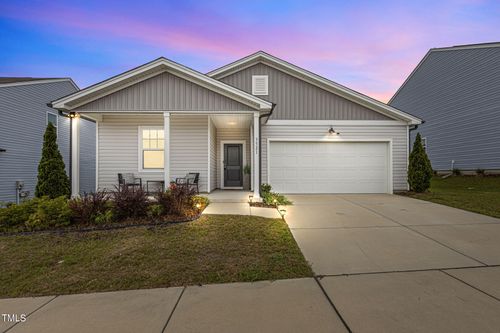 3521 Strawberry Patch Row, Raleigh, NC, 27604-9701 | Card Image