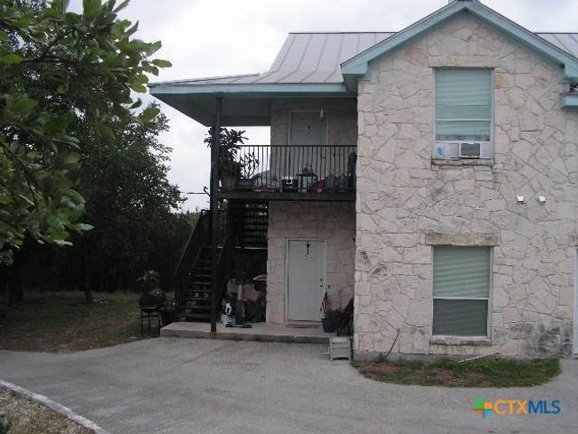UNIT-1B - 234 Stargrass, Home with 2 bedrooms, 2 bathrooms and null parking in Spring Branch TX | Image 4