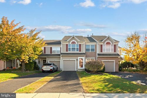 112 Quince Cir, NEWTOWN, PA, 18940-9291 | Card Image