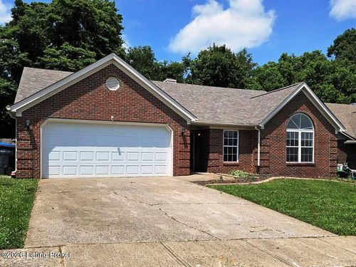 7408 Warrenton Hill Ct, Louisville, KY, 40291-6715 | Card Image