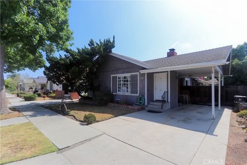 820 Newport Avenue, Long Beach, CA, 90804 | Card Image