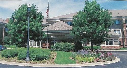apt-320-605 Barrington Ave, East Dundee, IL, 60118-1428 | Card Image