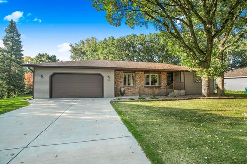 728 2 1/2 St N, Sartell, MN, 56377-1713 | Card Image